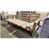 Image 1 : SUNBRELLA METAL PATIO SOFA WITH A PATIO LOUNGER CUSHION
