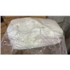 Image 2 : *NEW* BOX OF UNIVERSAL WHITE BOOT COVERS
