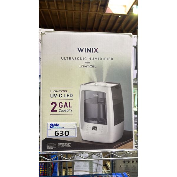 WINIX 2 GALLON ULTRASONIC HUMIDIFIER WITH LIGHTCEL *WORKING CONDITION UNKNOWN/MAY BE MISSING PARTS &