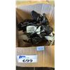 Image 2 : BOX OF SKI BINDINGS
