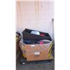 Image 1 : PALLET OF ASSORTED ITEMS INCL. GARDEN HOSE PIPE, WAHL HAIR/BEARD TRIMMER, KIDS TOYS AND MORE