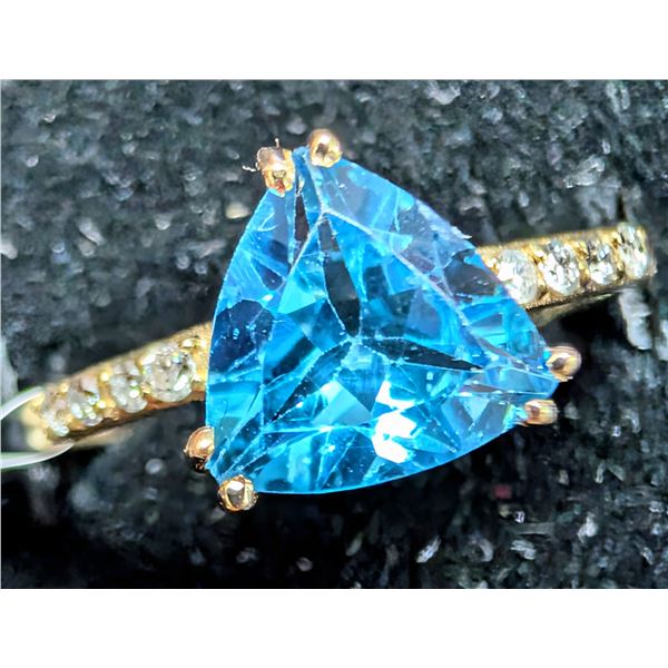 10K(1.8G), BLUE TOPAZ (1CT), DIAMOND (0.06CT)RING, SIZE 7, SUGGESTED RETAIL VALUE $2400