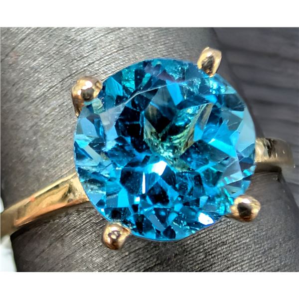 10K(2G), BLUE TOPAZ (2.3CT)RING, SIZE 6.25, SUGGESTED RETAIL VALUE $2000