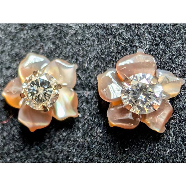 14K LAB DIAMOND 2IN1 (0.44CT) EARRING, SUGGESTED RETAIL VALUE $600