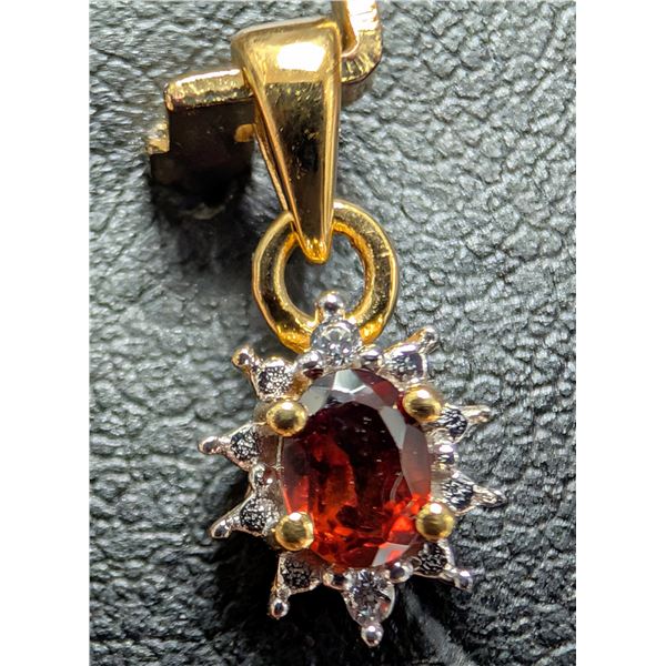 SILVER GARNET (0.3CT) PENDANT