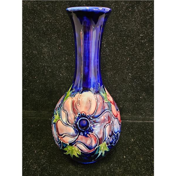 VINTAGE MOORCROFT POTTERY ANEMONE PATTERN VASE