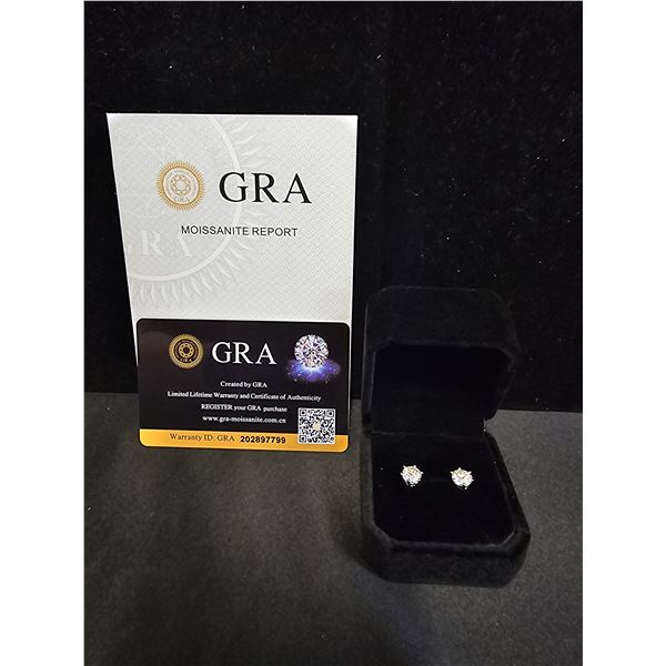 *NEW* .925 SILVER 1 CT EACH MOISSANITE LAB DIAMOND STUD EARRINGS