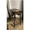 Image 2 : VINTAGE WOOD DROP-LEAF TABLE