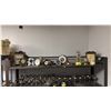Image 1 : SHELF OF ASSORTED VINTAGE CLOCKS