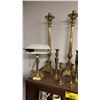 Image 2 : SHELF OF ASSORTED BRASS LAMPS & CANDLESTICKS