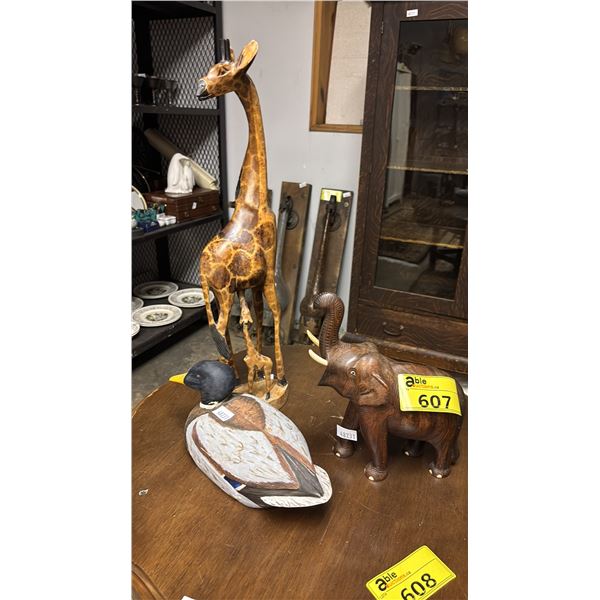 WOOD MALLARD DUCK DECOY, CARVED WOOD ELEPHANT & CARVED WOOD GIRAFFE