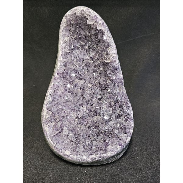 5" X 3" AMETHYST GEODE