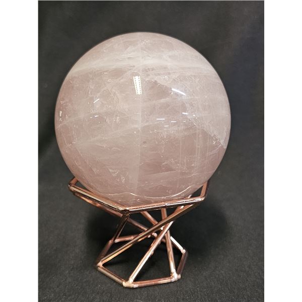 67MM ROSE QUARTZ SPHERE ON STAND
