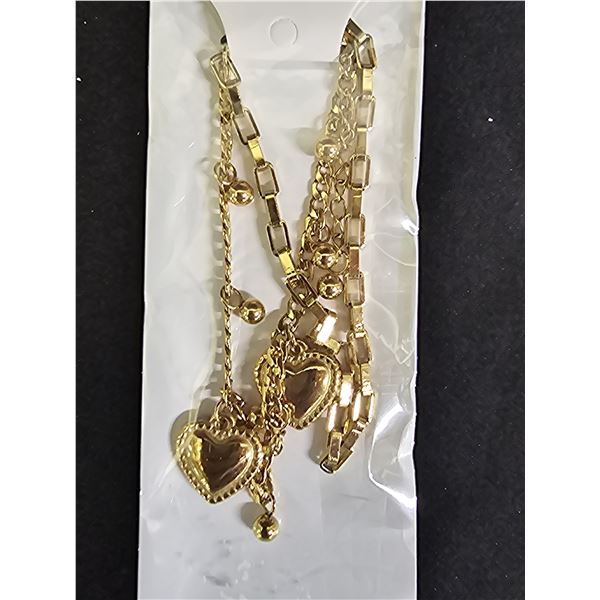 18KT GOLD PLATED BRACELET: STAINLESS STEEL WITH GOLD OVERLAY