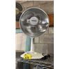 Image 2 : NOMA OSCILLATING PARABOLIC DISH RADIANT HEATER