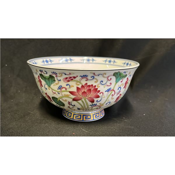 FAMILLE ROSE FLOWER BOWL