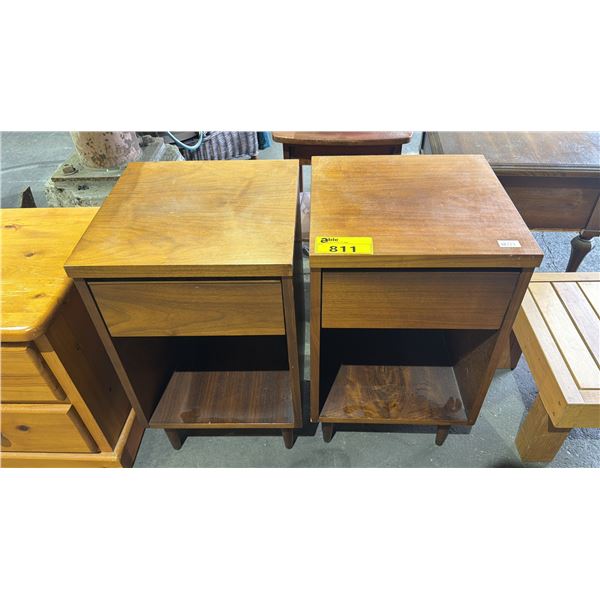PAIR OF 1 DRAWER NIGHT STANDS