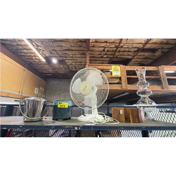 +SHELF OF ASSORTED ITEMS INCLUDING; WOOD SALAD BOWL, OSCILLATING DESK FAN, VASE & MORE