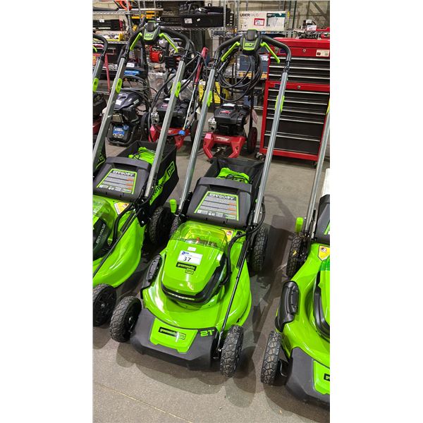 GREENWORKS PRO 21" CORDLESS LAWNMOWER WITH GRASS CATCHER BAG, BATTERIES & CHARGER *WORKING CONDITION
