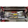 Image 5 : MASTER MECHANIC RED METAL STACKING TOOLBOX & CONTENTS