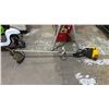 Image 1 : VINTAGE MCCULOCH GAS POWERED STRING TRIMMER