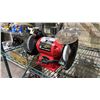 Image 2 : MAX POWER 6" BENCH GRINDER