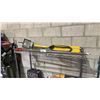 Image 1 : BAR CLAMP & TRIPOD WORKLIGHT