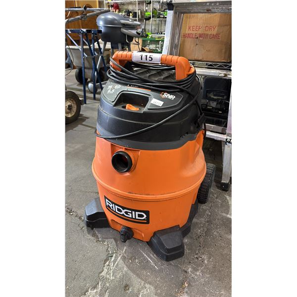 RIDGID 60 LITRE 6.5 HP WET/DRY VACUUM (NO HOSE)