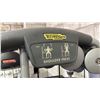 Image 4 : TECHNOGYM SELECTION SHOULDER PRESS MACHINE