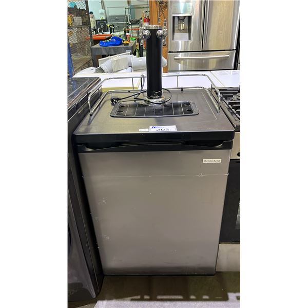INSIGNIA PORTABLE BEER DISPENSER