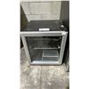 Image 1 : DANBY MINI FRIDGE