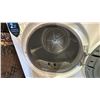 Image 3 : MIDEA APARTMENT SIZE FRONT LOAD DRYER