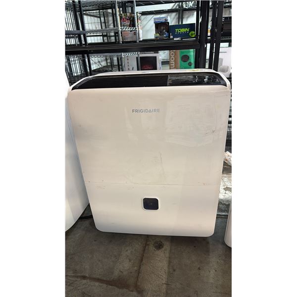 FRIGIDAIRE HIGH HUMIDITY 60 PINT CAPACITY DEHUMIDIFIER FFAD6022W1