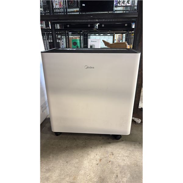 MIDEA 50 PINT CAPACITY DEHUMIDIFIER