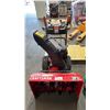 Image 2 : CRAFTSMAN GAS POWERED 28" ELECTRIC START SNOW BLOWER WITH KEY