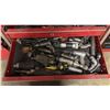 Image 5 : SNAP-ON 9-DRAWER 54" ROLLING METAL TOOL CABINET *TOP RIGHT IS DENTED*