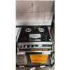 Image 3 : VINTAGE SONY REEL-TO-REEL TAPE RECORDER & VINTAGE TOSHIBA GT-810S REEL-TO-REEL TAPE RECORDER