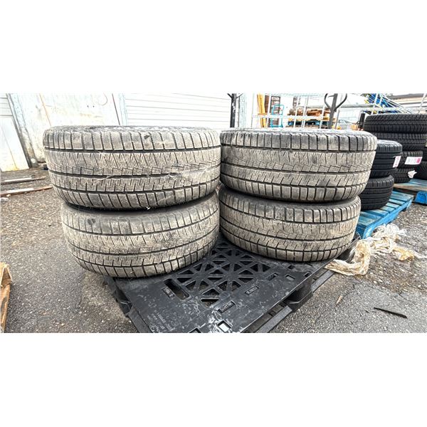 SET PF 4 KAPSEN SNOWSHOES AW33 275/40R20 106H TIRES MOUNTED ON 5 BOLT METAL BMW RIMS