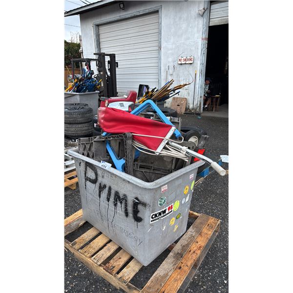 BIN OF ASSORTED JANITORIAL EQUIPMENT INCLUDING; VACUUM, PUSH CARTS & MORE *BIN INCLUDED*