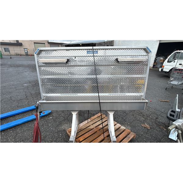 MAGNUM ALUMINUM HEADACHE RACK 74" X 67"