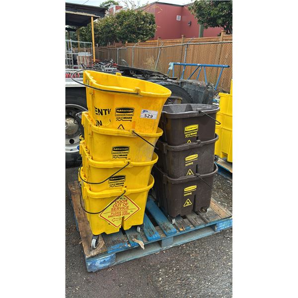 PALLET OF ASSORTED MOP BUCKETS