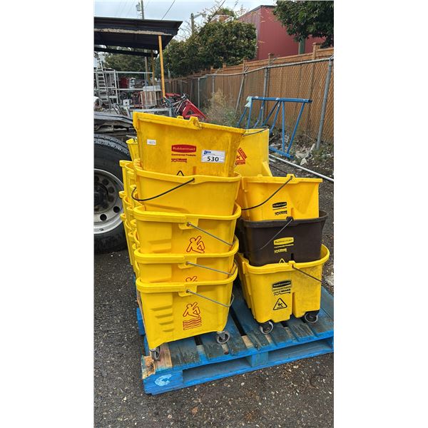 PALLET OF ASSORTED MOP BUCKETS