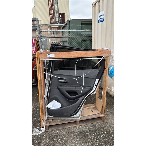 HYUNDAI DOOR PANEL (FRAMED DAMAGED)