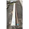 Image 1 : BUNDLE OF 6 AMERIMAX WHITE DOWNSPOUTS & 10' METAL PIPE