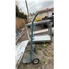 Image 2 : 2 WHEEL HAND TRUCK