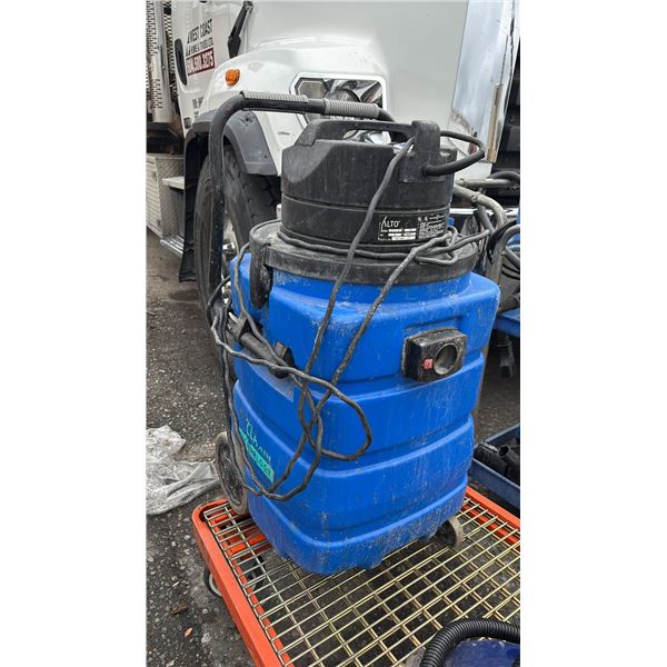 CLARK PTV 15 ALTO VACUUM CLEANER