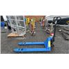 Image 2 : BLUE PALLET JACK