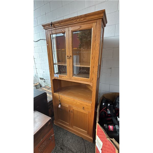 VINTAGE WOOD CORNER HUTCH