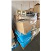 Image 2 : PALLET OF ASSTD. HOME ITEMS: BLACKOUT CURTAIN RODS, BEDDING, LAMPS & MORE *MUST TAKE ALL*
