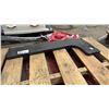 Image 2 : 33.5"L X 1" THICK BEVELED EDGE L-SHAPED METAL PIECE